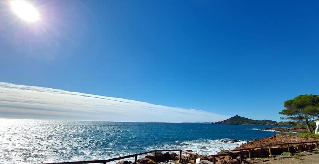 Vacances En Paradis Saint-Raphaël Exteriér fotografie