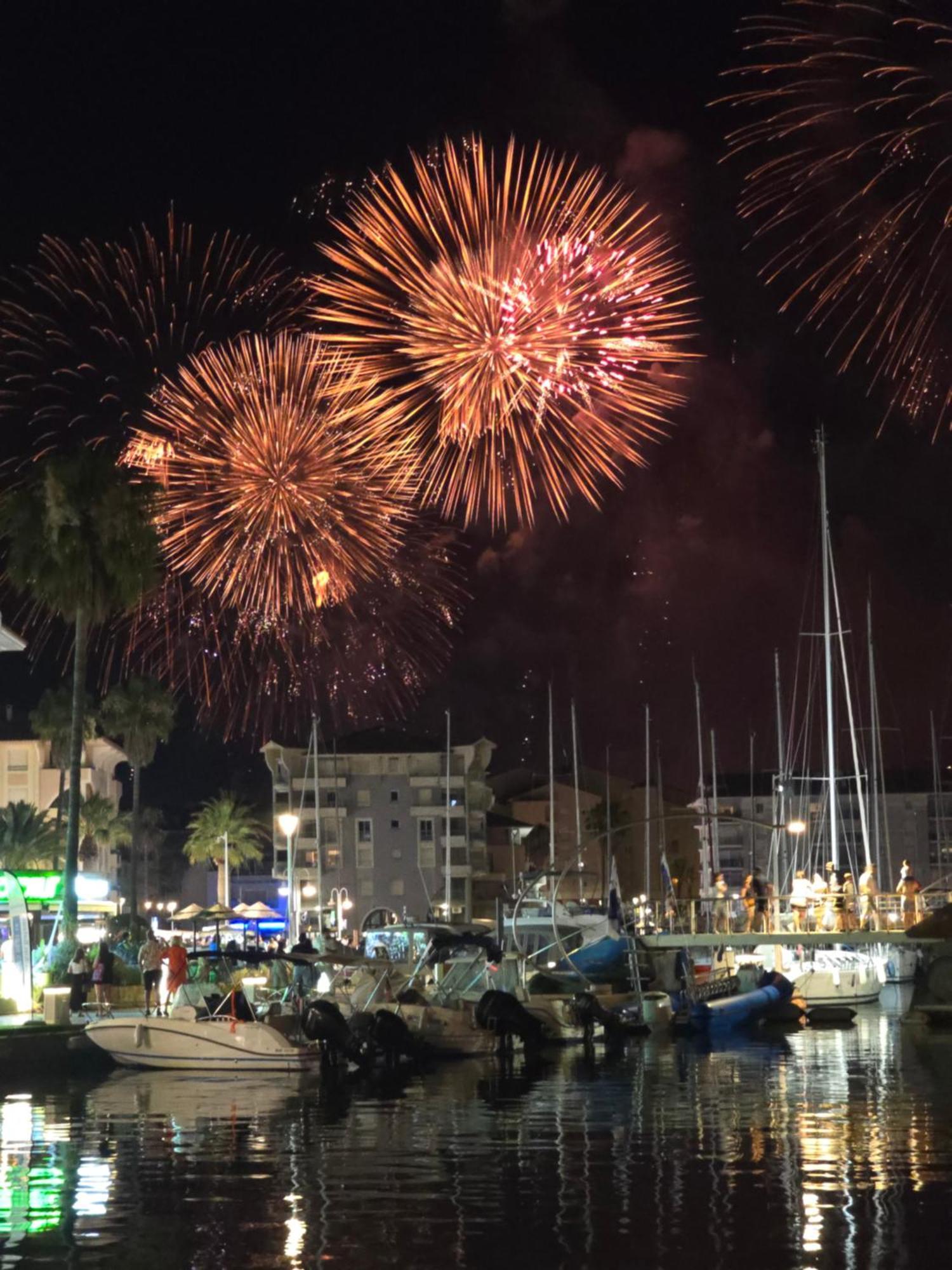 Vacances En Paradis Saint-Raphaël Exteriér fotografie